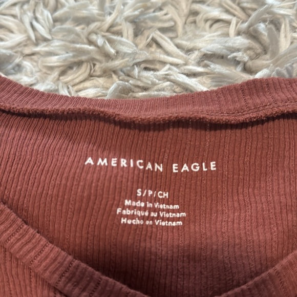 American Eagle top - Picture 3 of 3